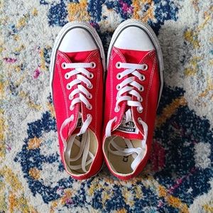 Red Converse